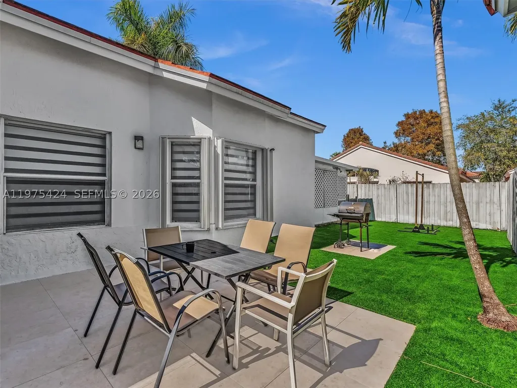 3371 SW 51st Street Hollywood FL 33312