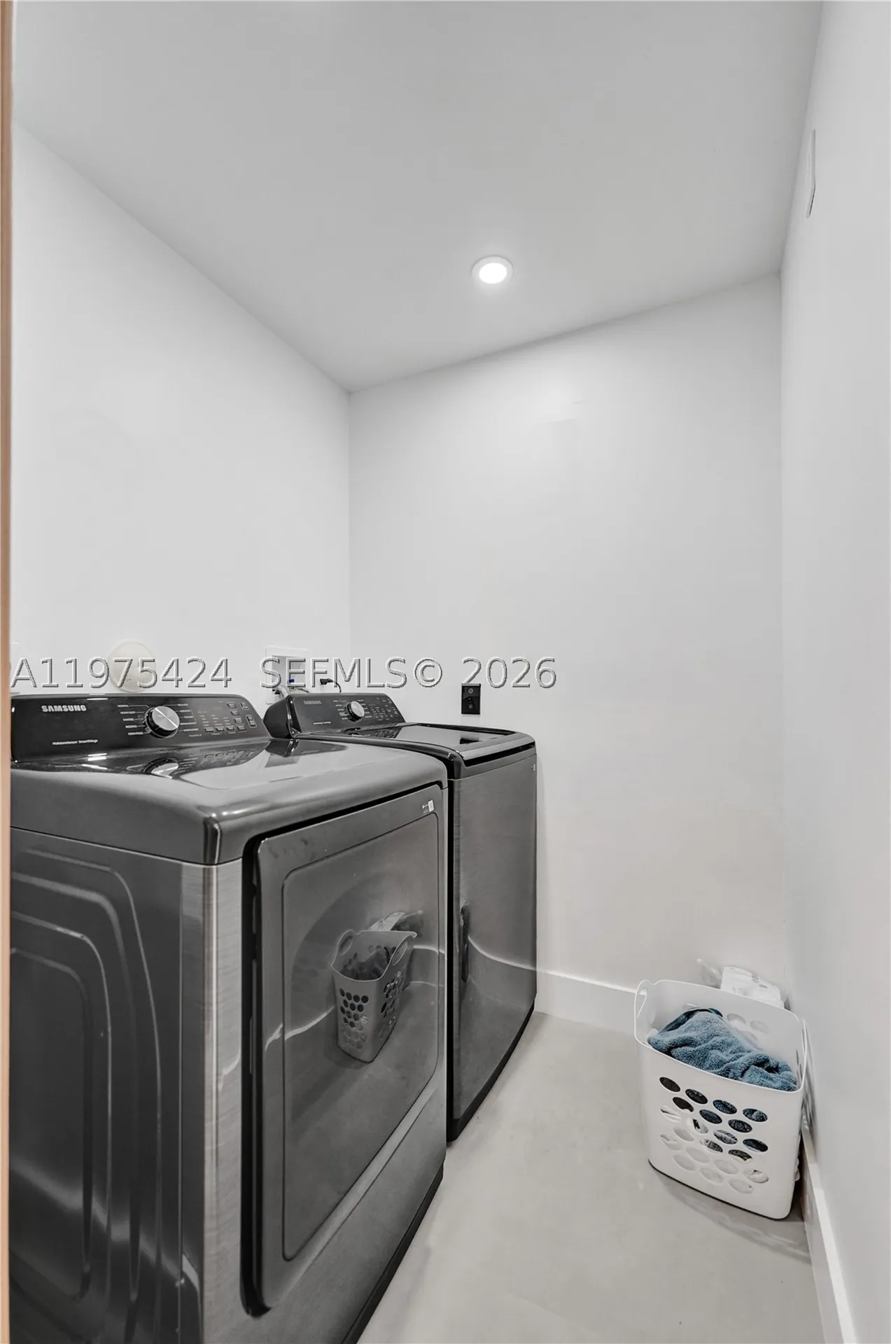 3371 SW 51st Street Hollywood FL 33312