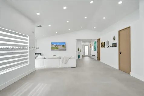 3371 SW 51st Street Hollywood FL 33312