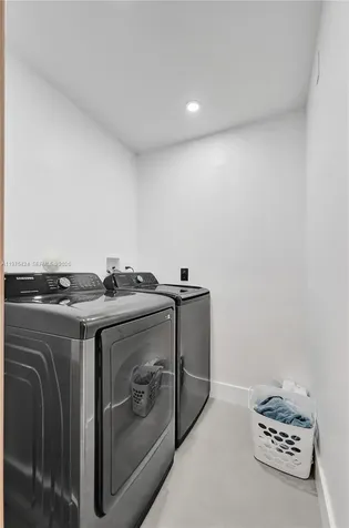 3371 SW 51st Street Hollywood FL 33312