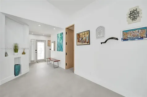 3371 SW 51st Street Hollywood FL 33312