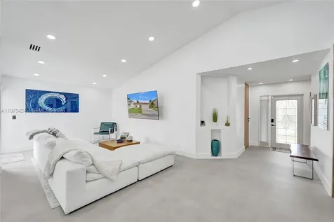 3371 SW 51st Street Hollywood FL 33312