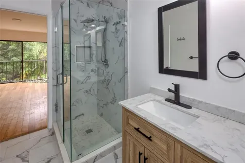 3905 Adra Avenue Doral FL 33178