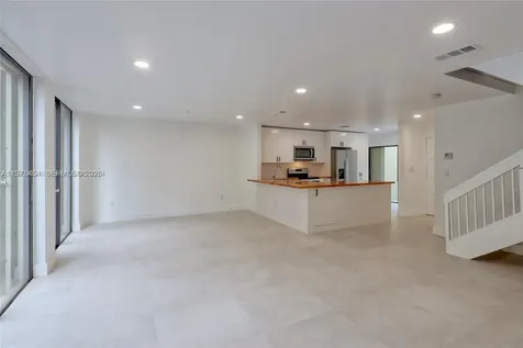 3905 Adra Avenue Doral FL 33178