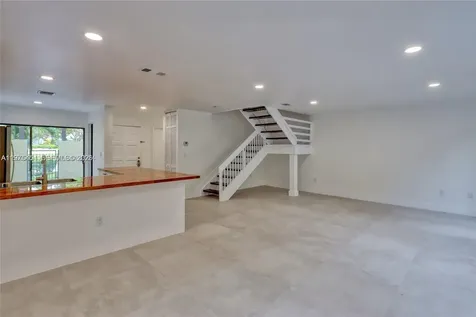 3905 Adra Avenue Doral FL 33178