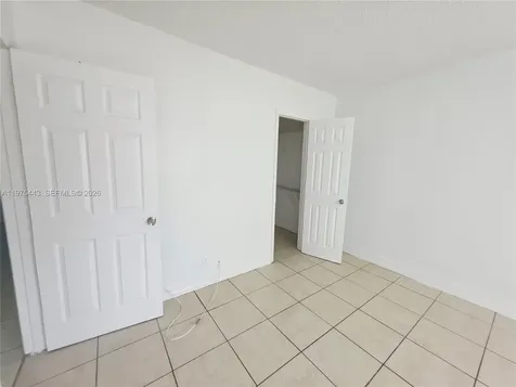 4160 NW 21st Street Lauderhill FL 33313