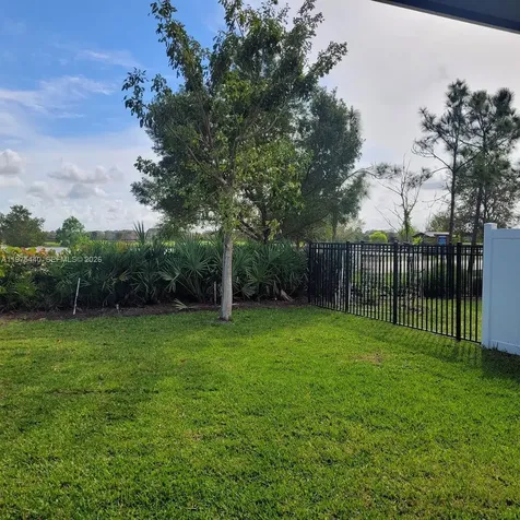 1200 Sterling Pine Place Loxahatchee FL 33470