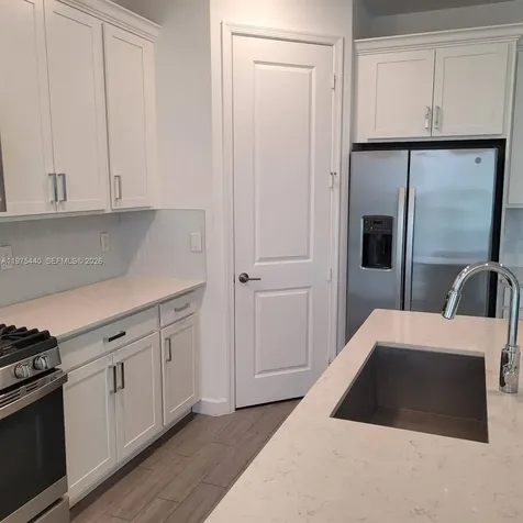 1200 Sterling Pine Place Loxahatchee FL 33470