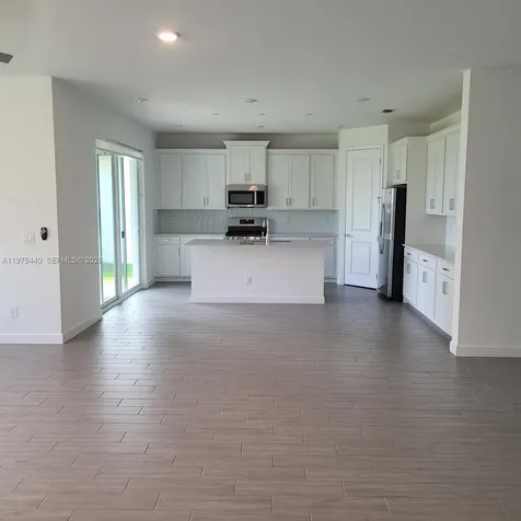 1200 Sterling Pine Place Loxahatchee FL 33470