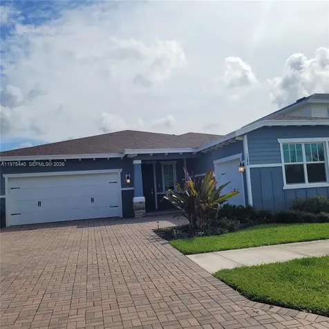 1200 Sterling Pine Place Loxahatchee FL 33470