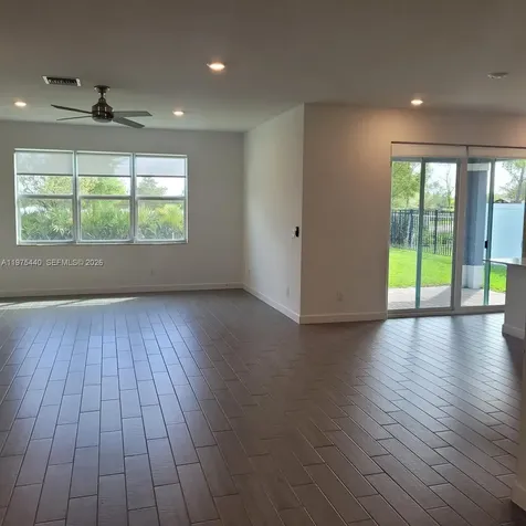 1200 Sterling Pine Place Loxahatchee FL 33470