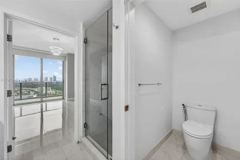 16385 Biscayne Boulevard North Miami Beach FL 33160