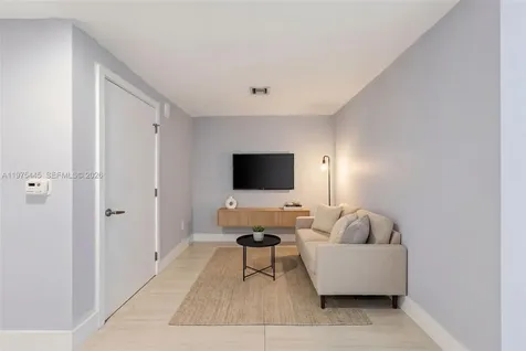 16385 Biscayne Boulevard North Miami Beach FL 33160