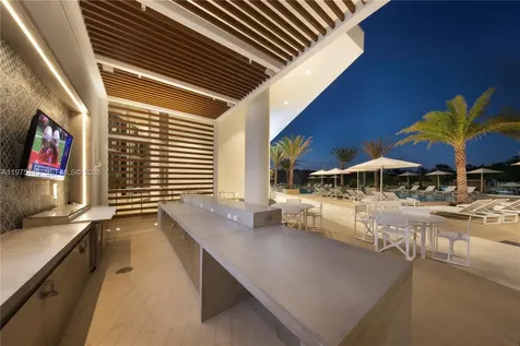 16385 Biscayne Boulevard North Miami Beach FL 33160