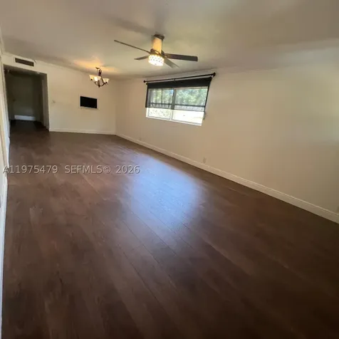 109 SW 1st Avenue Hallandale Beach FL 33009
