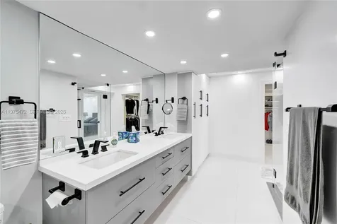 1201 S Ocean Drive Hollywood FL 33019