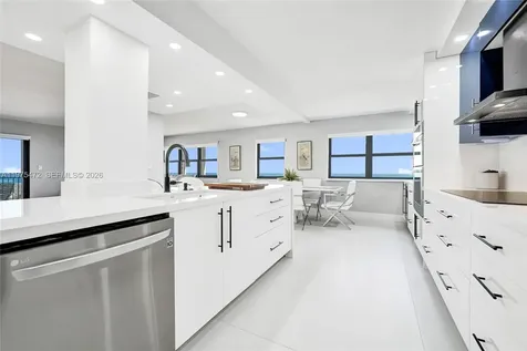 1201 S Ocean Drive Hollywood FL 33019