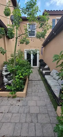 17135 SW 96 Street Miami FL 33196