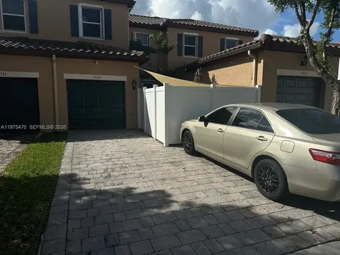 17135 SW 96 Street Miami FL 33196
