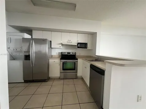 5077 NW 7th Street Miami FL 33126