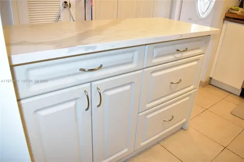 2801 N Pine Island Road Sunrise FL 33322