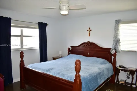 2801 N Pine Island Road Sunrise FL 33322