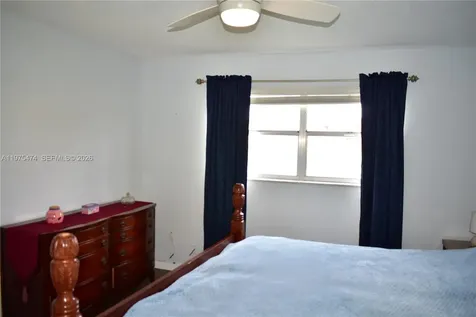 2801 N Pine Island Road Sunrise FL 33322