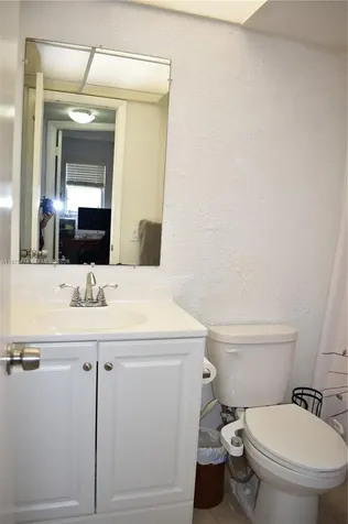 2801 N Pine Island Road Sunrise FL 33322