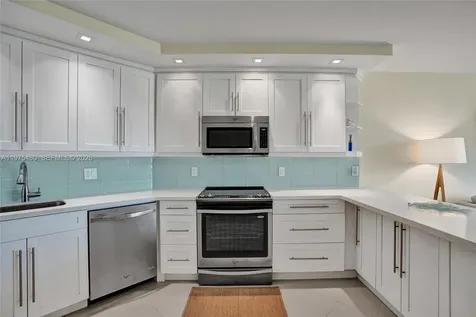 1936 S Ocean Hallandale Beach FL 33009