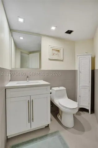 1936 S Ocean Hallandale Beach FL 33009