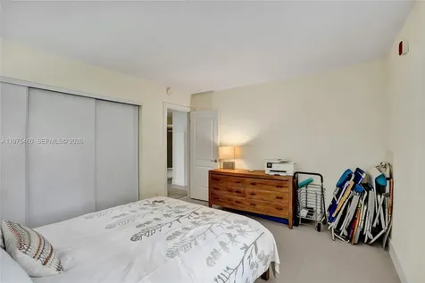 1936 S Ocean Hallandale Beach FL 33009