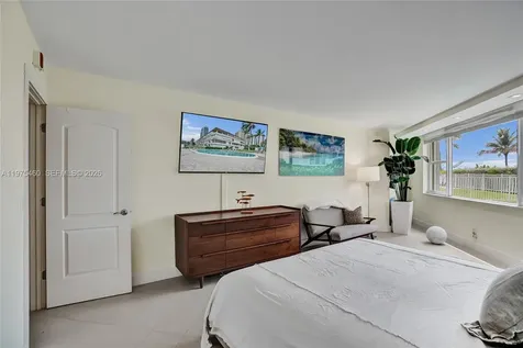 1936 S Ocean Hallandale Beach FL 33009