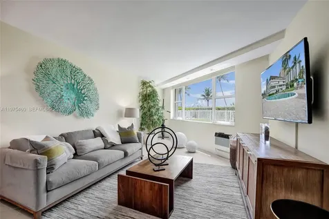 1936 S Ocean Hallandale Beach FL 33009