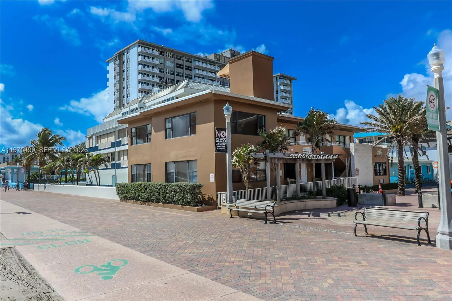 302 New Hampshire Street Hollywood FL 33019