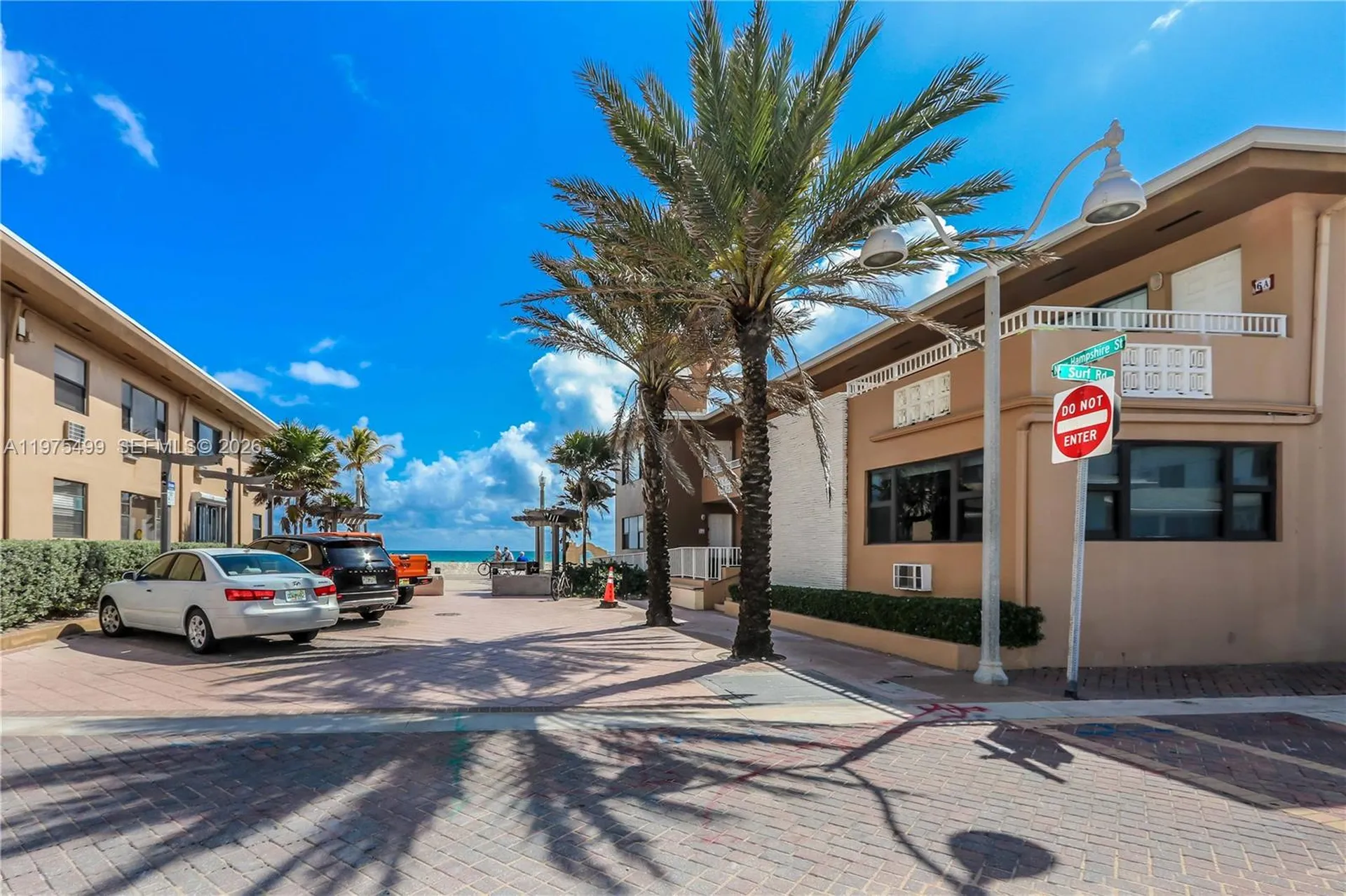 302 New Hampshire Street Hollywood FL 33019