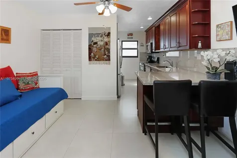 302 New Hampshire Street Hollywood FL 33019