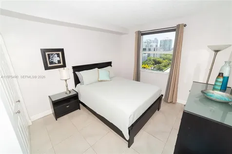 17100 N Bay Road Sunny Isles Beach FL 33160