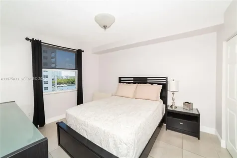 17100 N Bay Road Sunny Isles Beach FL 33160