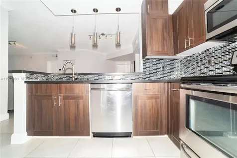 17100 N Bay Road Sunny Isles Beach FL 33160