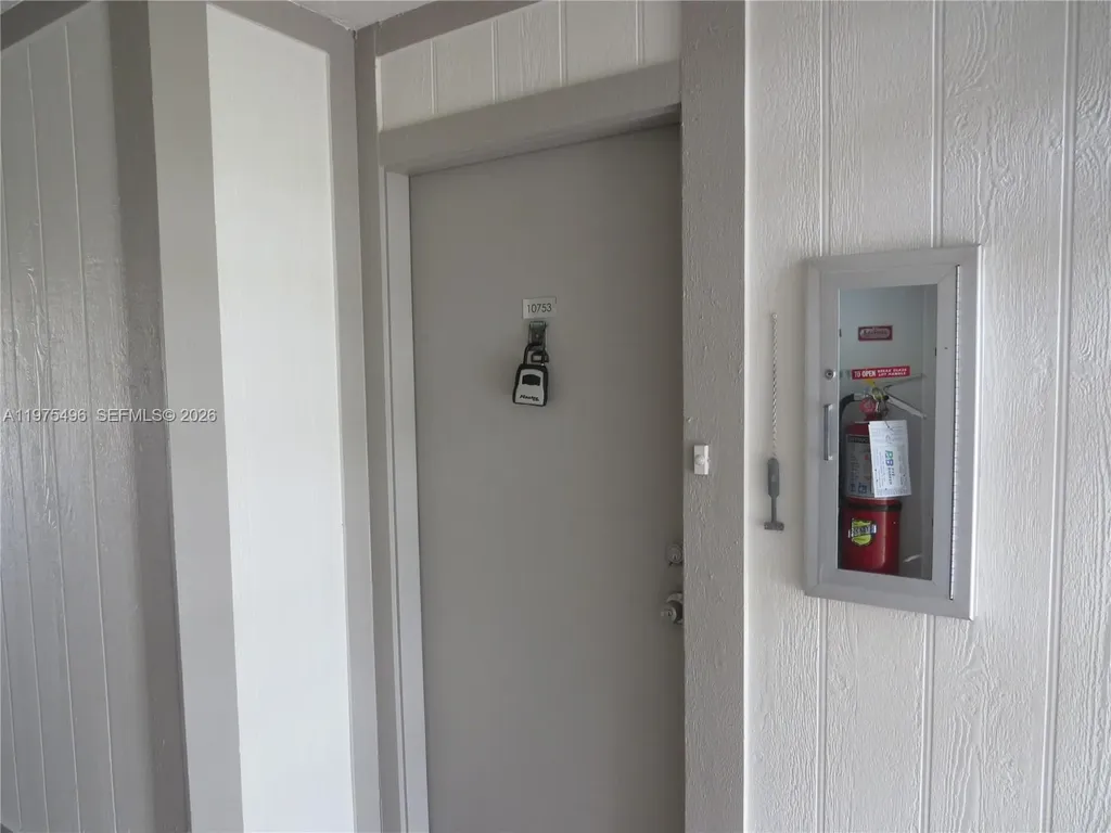 10753 W Clairmont Circle Tamarac FL 33321