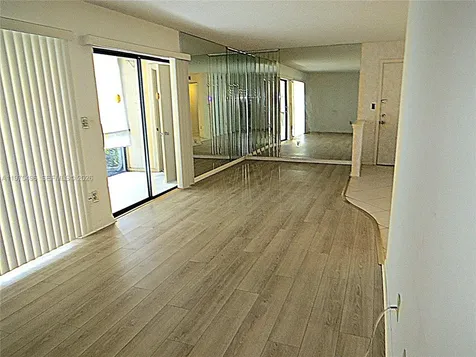 10753 W Clairmont Circle Tamarac FL 33321