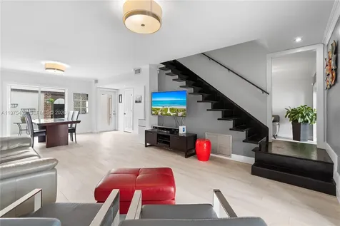 7282 Jacaranda Lane Miami Lakes FL 33014