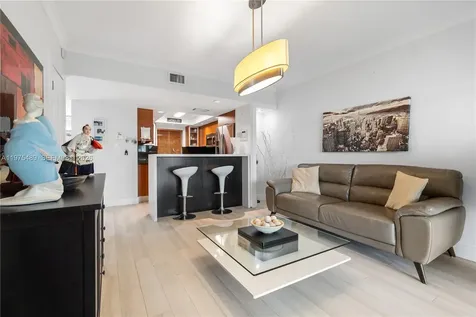 7282 Jacaranda Lane Miami Lakes FL 33014