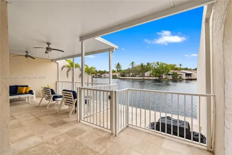 7282 Jacaranda Lane Miami Lakes FL 33014