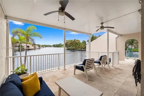 7282 Jacaranda Lane Miami Lakes FL 33014
