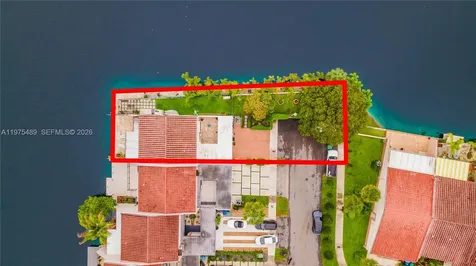 7282 Jacaranda Lane Miami Lakes FL 33014