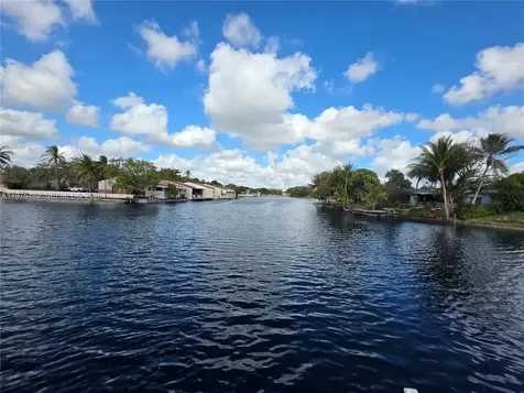 7282 Jacaranda Lane Miami Lakes FL 33014