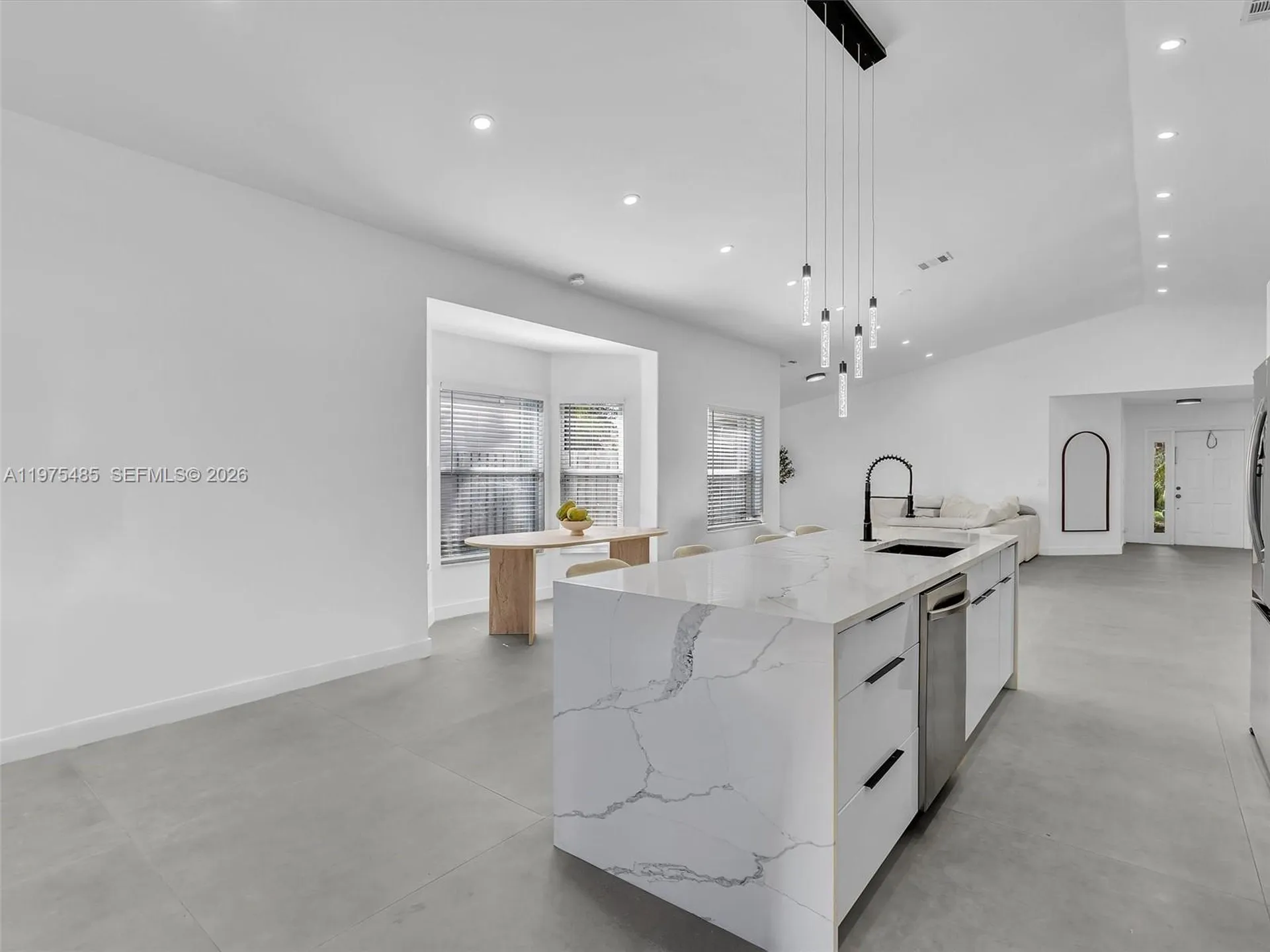 4962 SW 32nd Way Hollywood FL 33312