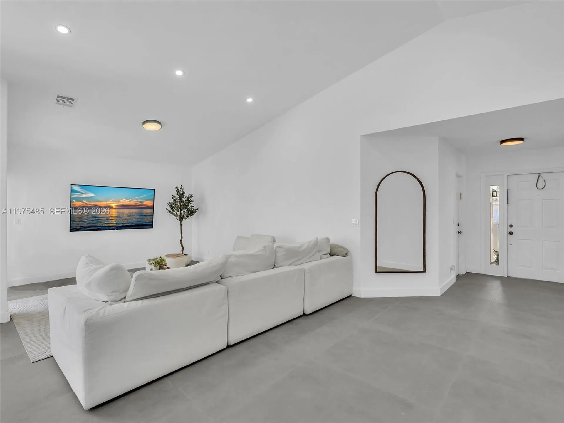 4962 SW 32nd Way Hollywood FL 33312