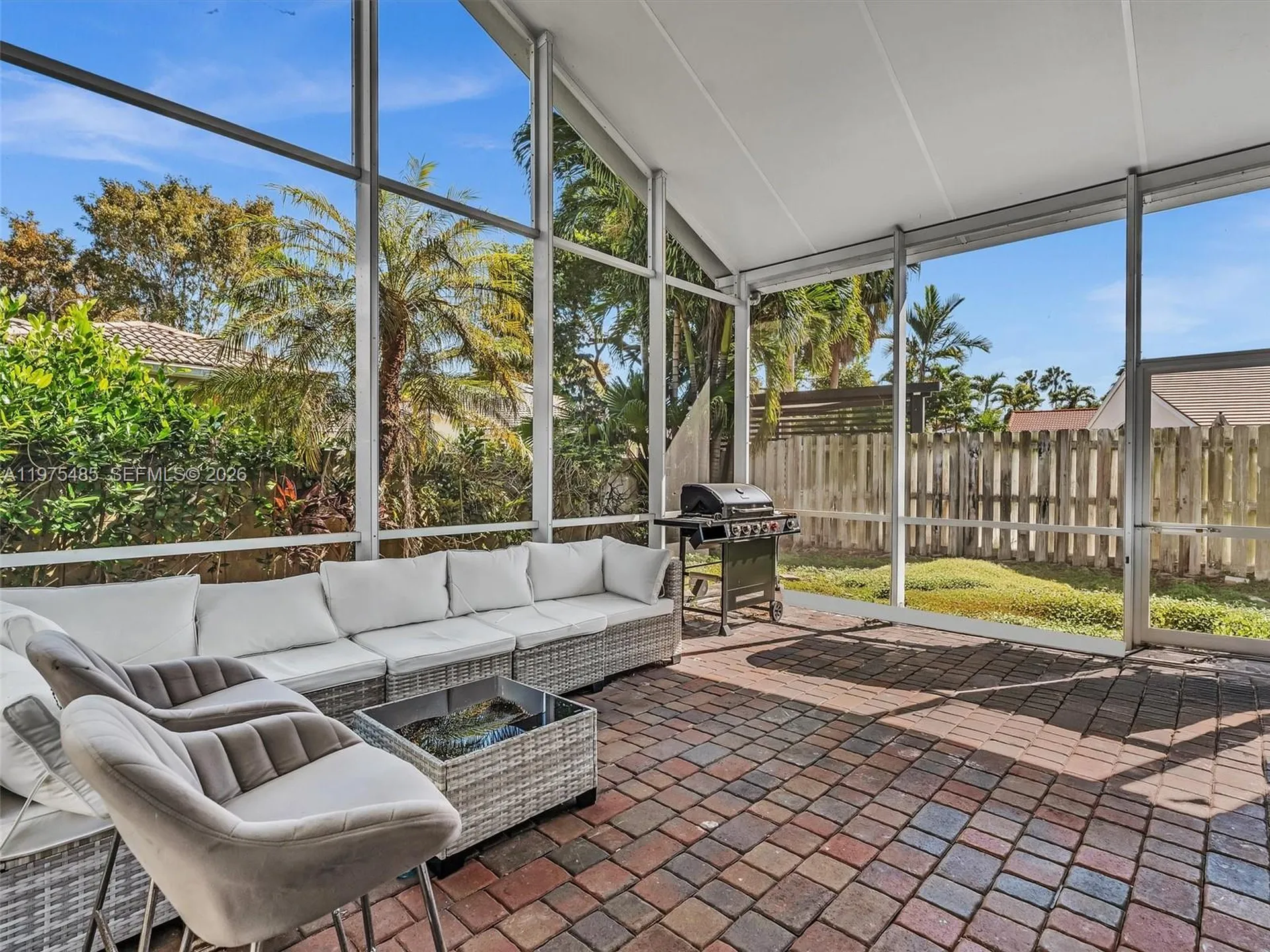 4962 SW 32nd Way Hollywood FL 33312